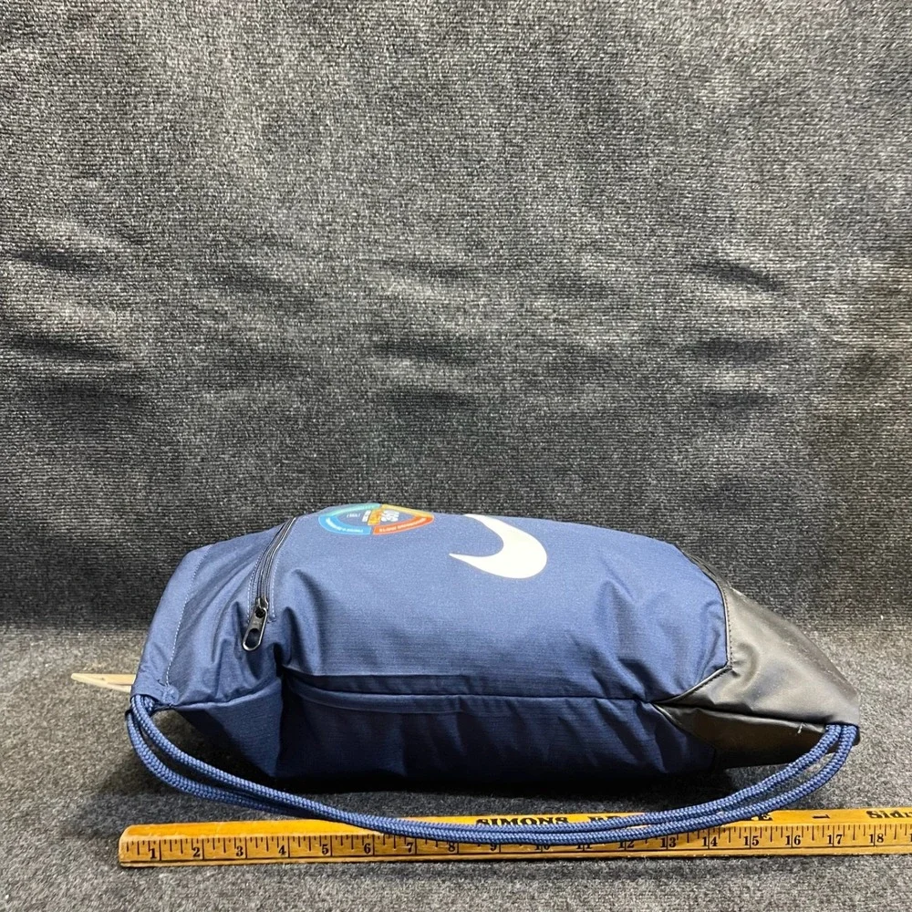 Nike DM3978-410 Brasilia 9.5‎ Health 360 Drawstring 18L Gym Bag Midnight Navy